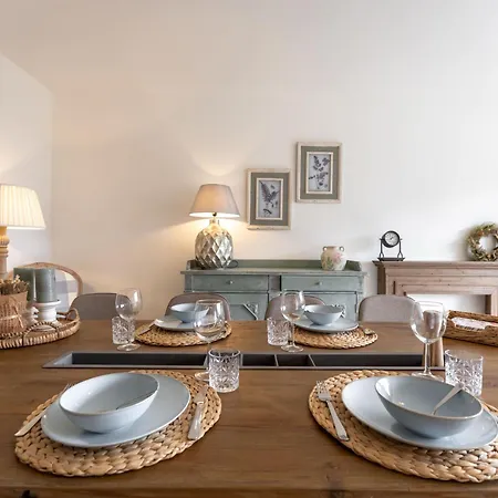 Centrally Located By Interhome