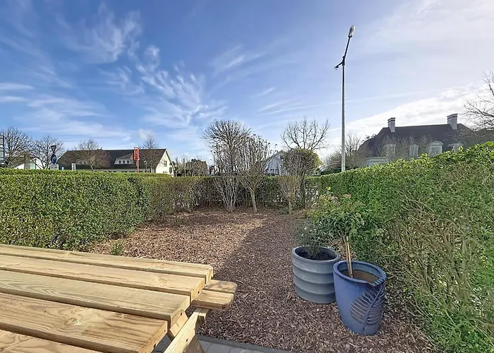 By Interhome Apartament *